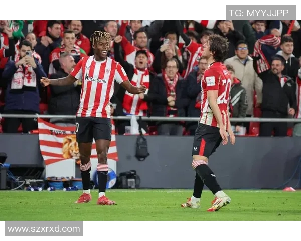 2007年欧冠曼联与米兰次回合激战回顾与精彩瞬间分析